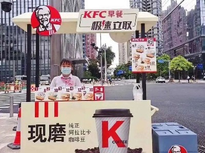 緊跟地?cái)偨?jīng)濟(jì)浪潮！各種潮物擺起來！